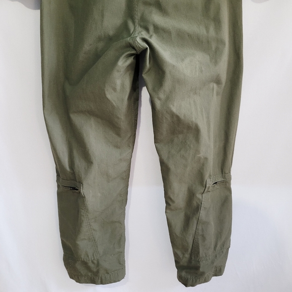 Air Force Coveralls, Flyers CWU-27/P Type I Class 1 Sage Green 1590 Size 42L. - Picture 6 of 12